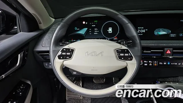 Kia EV6 — Фото автомобиля 12