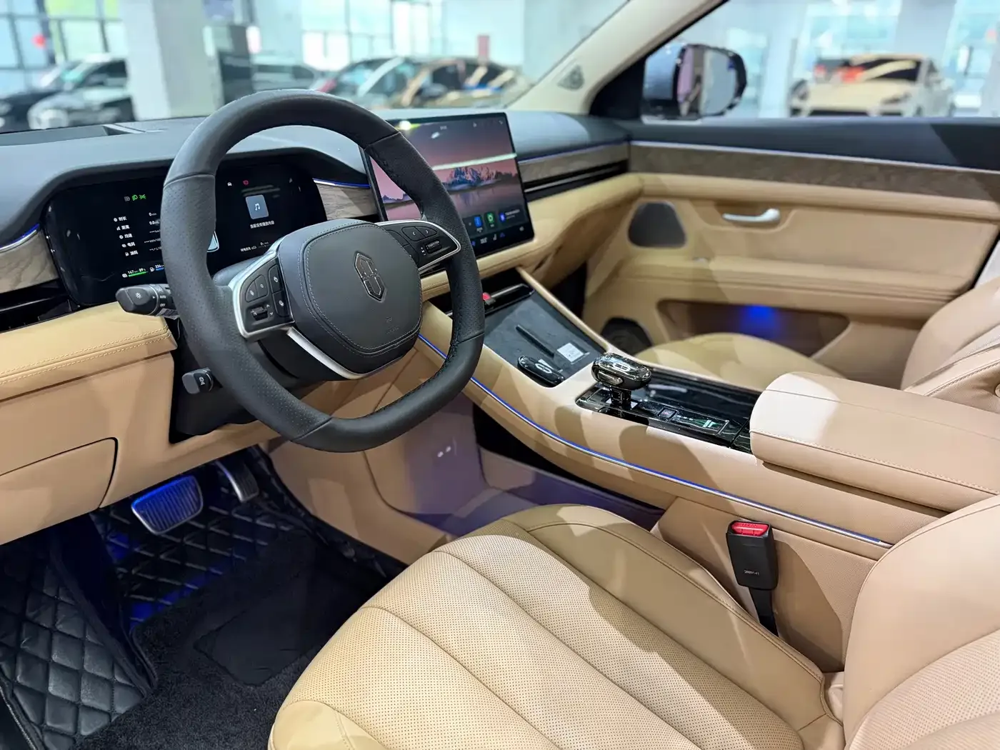 AITO Wenjie AITO M7 2022 1.5T 4WD Flagship Edition — Фото автомобиля 5
