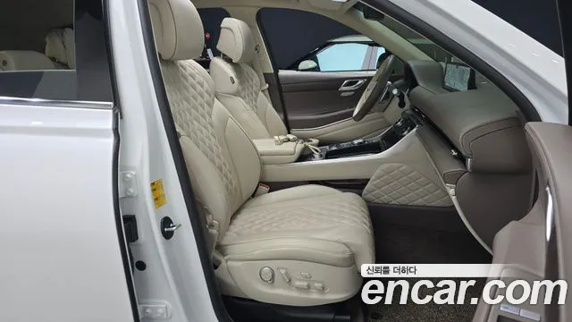 Genesis GV80 — Фото автомобиля 15