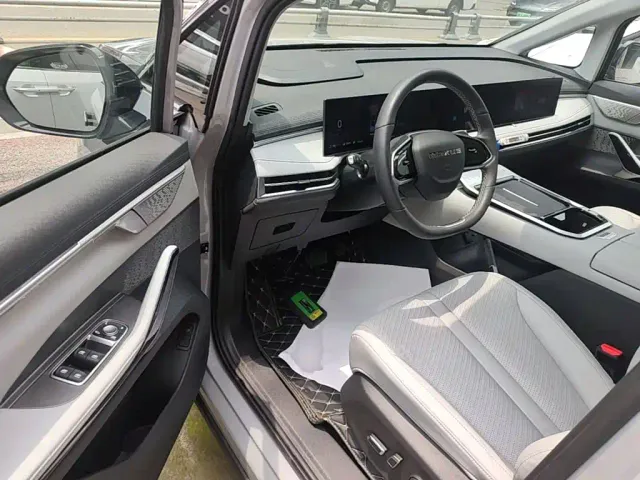 Maxus Dajia 7 — Фото автомобиля 15
