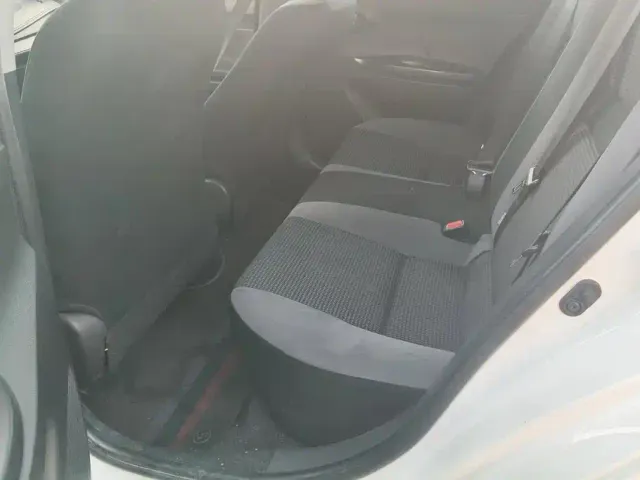 Toyota Vios — Фото автомобиля 11