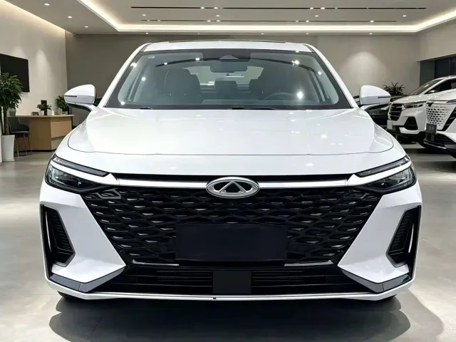 Chery Arrizo 8 — Фото автомобиля 3