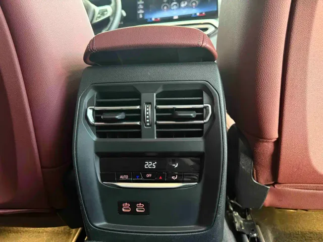 BMW 3 Series — Фото автомобиля 19