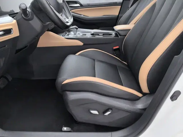 Geely Haoyue PRO — Фото автомобиля 20