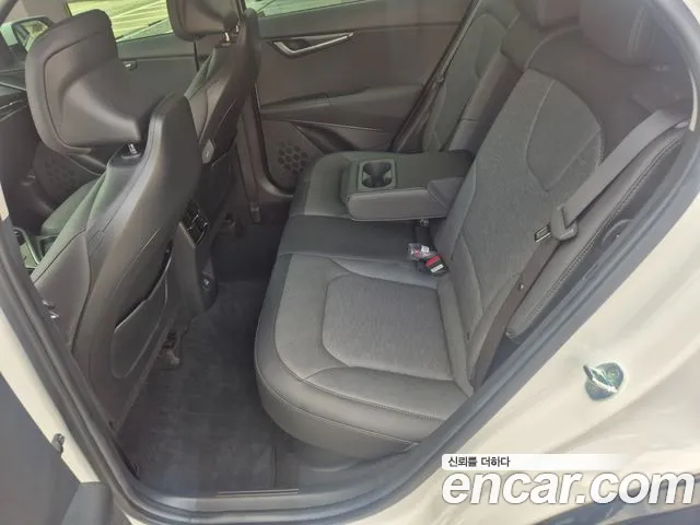 Kia Niro The All New — Фото автомобиля 11