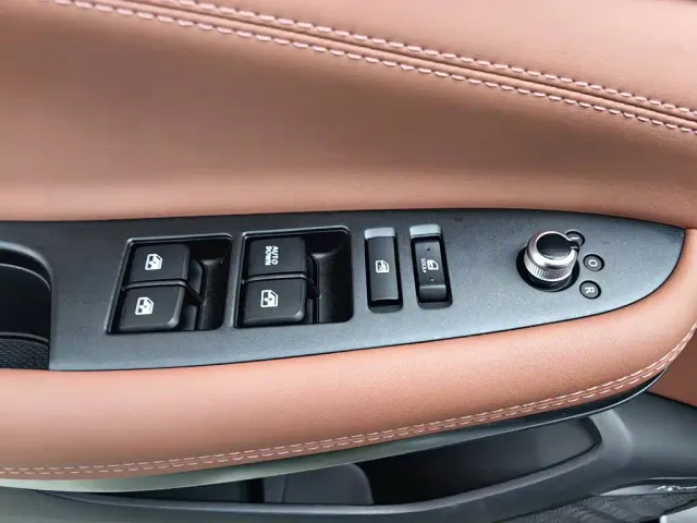 Changan CS75 — Фото автомобиля 9