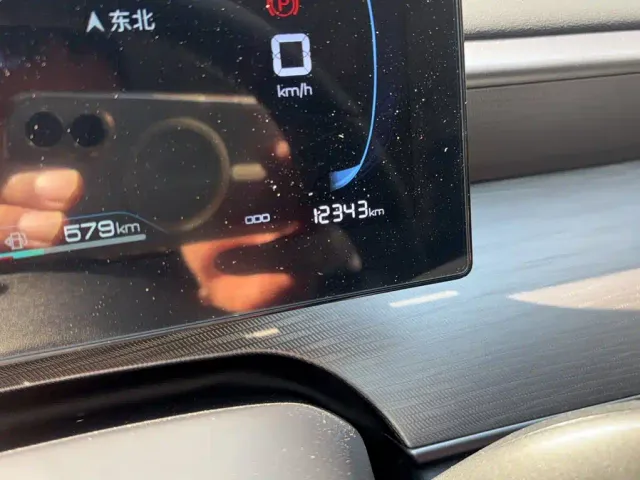 BYD Seal 05 DM-i — Фото автомобиля 4