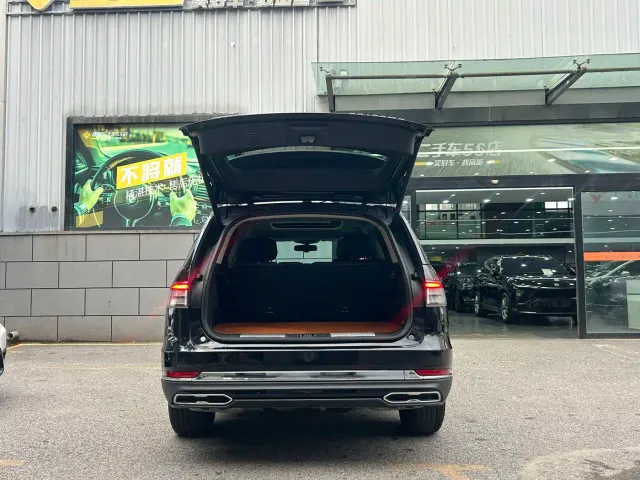 Lincoln Aviator — Фото автомобиля 11