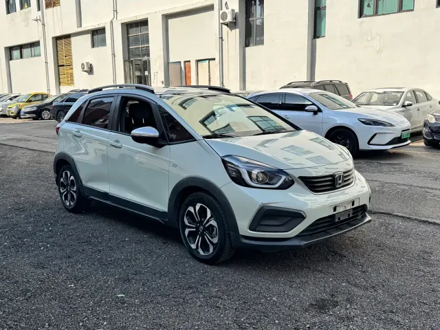 Honda Fit — Фото автомобиля 3