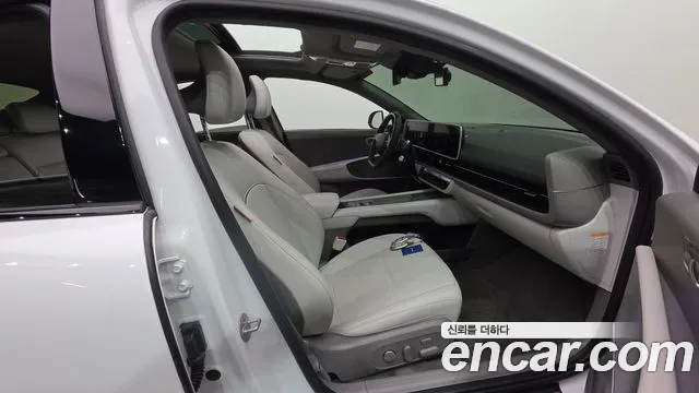 Hyundai Ioniq 6 — Фото автомобиля 15