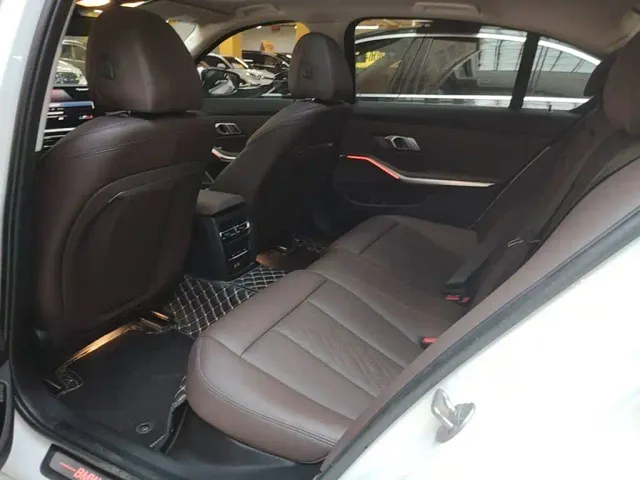 BMW i3 — Фото автомобиля 16