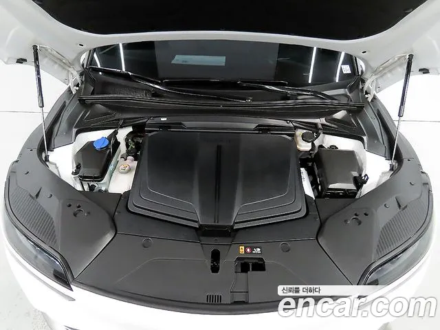 Genesis GV60 — Фото автомобиля 19