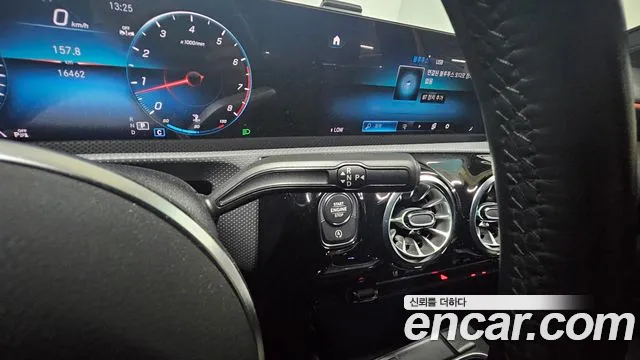 Mercedes-Benz A-Class — Фото автомобиля 7