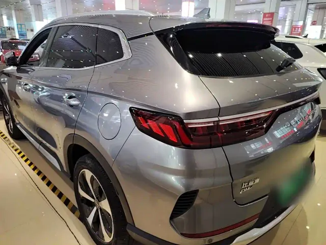 BYD Song PLUS — Фото автомобиля 4