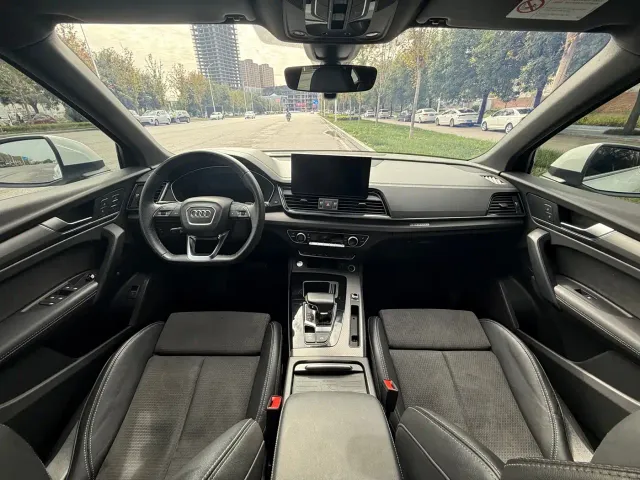 Audi Q5L Sportback — Фото автомобиля 8