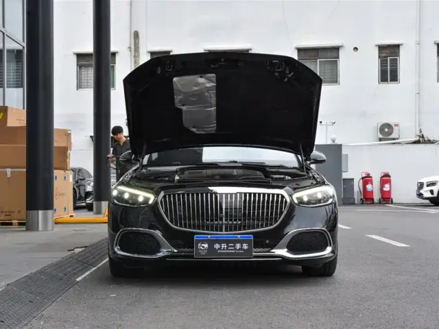Mercedes-Benz Maybach S-Class — Фото автомобиля 13