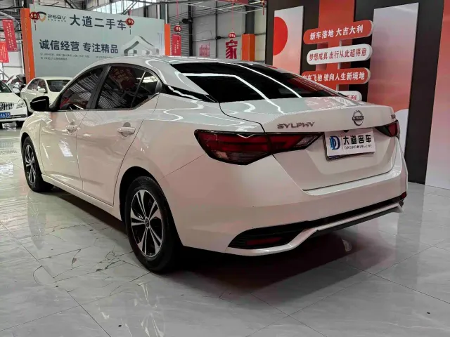 Nissan Sylphy — Фото автомобиля 3