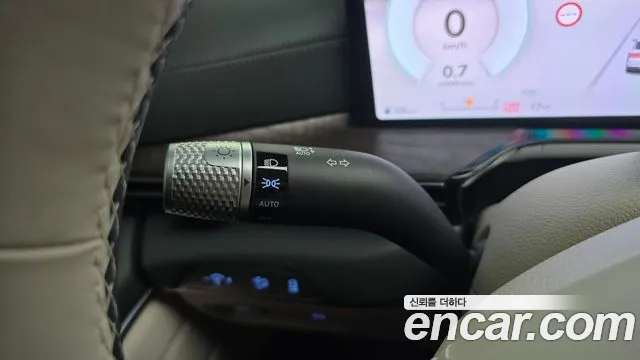 Genesis GV80 — Фото автомобиля 26