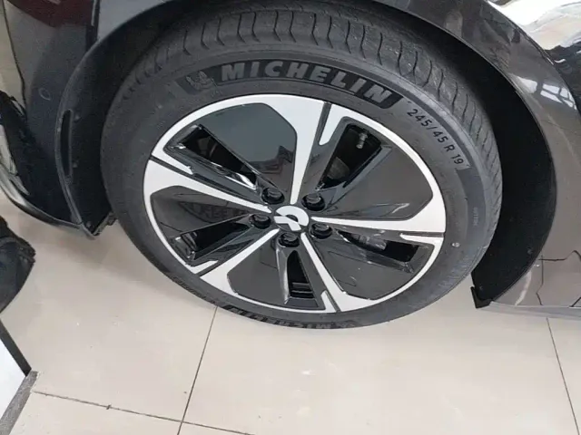 Nio ET5 Touring — Фото автомобиля 22