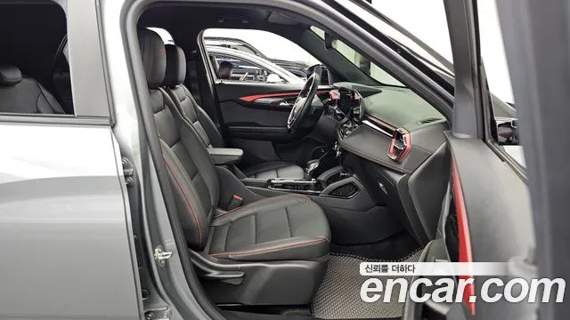 ChevroletGMDaewoo Trailblazer Новый Trailblazer 1.3 Turbo 2WD — Фото автомобиля 8