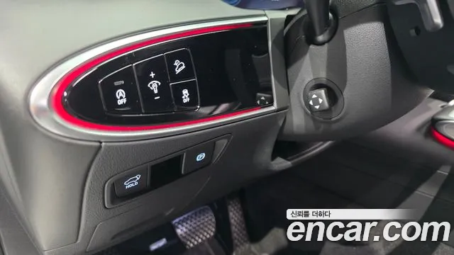 Genesis GV70 2.5T Бензин 2WD — Фото автомобиля 12