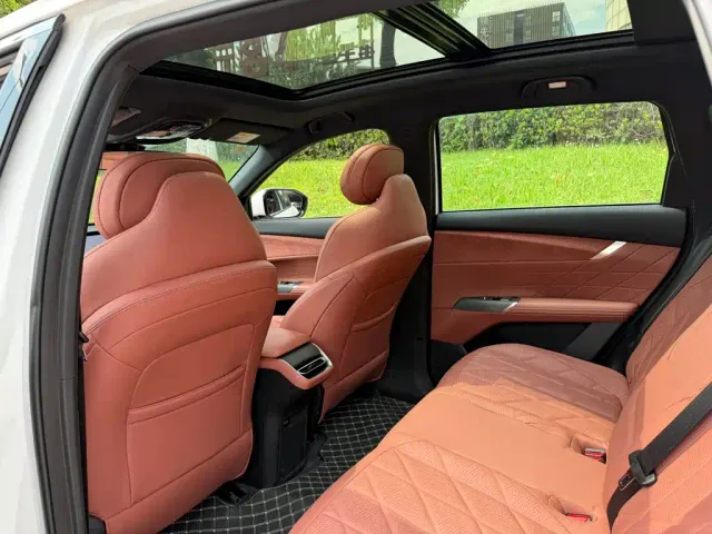Changan CS75 Plus — Фото автомобиля 11