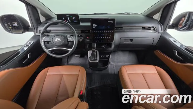 Hyundai Staria — Фото автомобиля 10