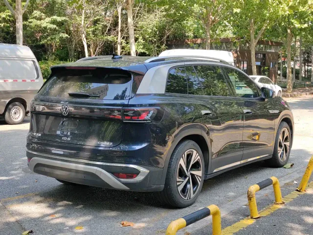 Volkswagen ID.6 Crozz — Фото автомобиля 7