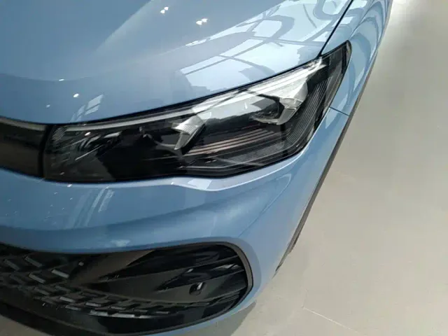 Volkswagen Tiguan L — Фото автомобиля 23