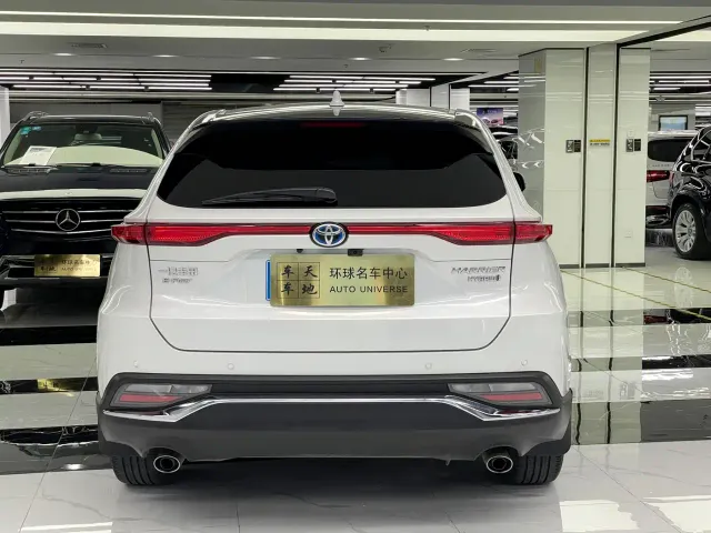 Toyota Harrier — Фото автомобиля 5