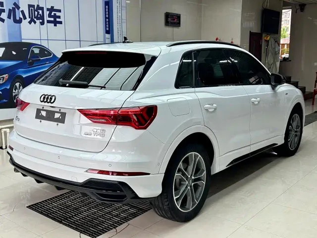 Audi Q3 — Фото автомобиля 6