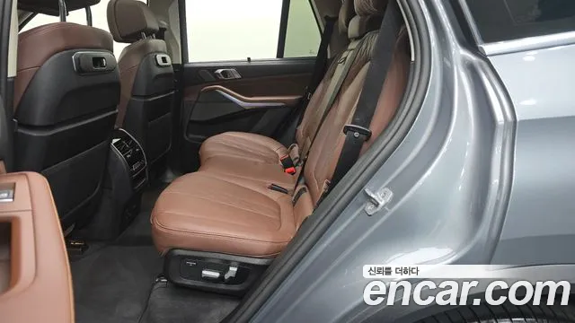 BMW X5 — Фото автомобиля 12