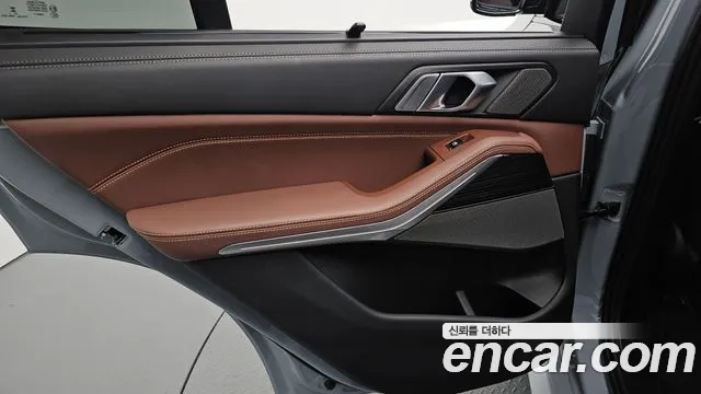 BMW X5 xDrive 40i M Sport — Фото автомобиля 21
