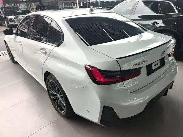 BMW 3 Series — Фото автомобиля 4