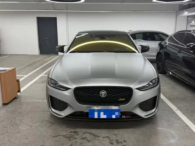 Jaguar XEL — Фото автомобиля 2