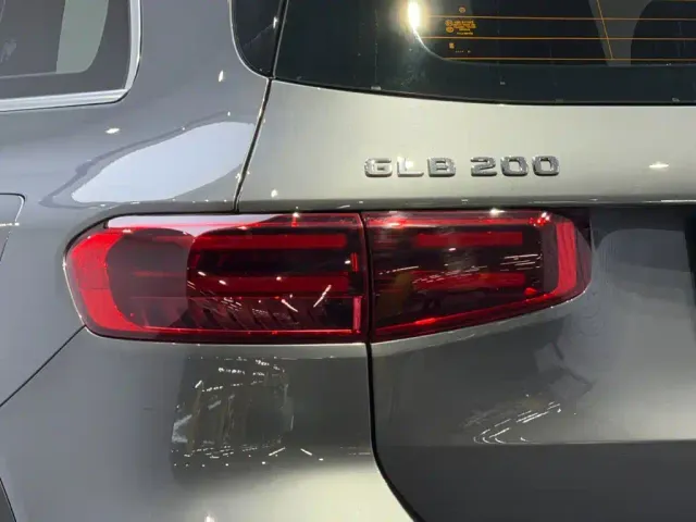 Mercedes-Benz GLB-Class — Фото автомобиля 16