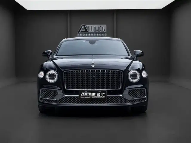 Bentley Flying Spur — Фото автомобиля 2