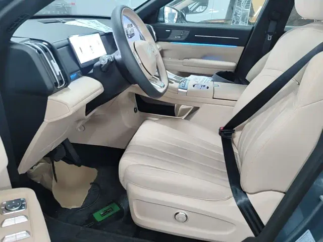 Jetour X70L — Фото автомобиля 14