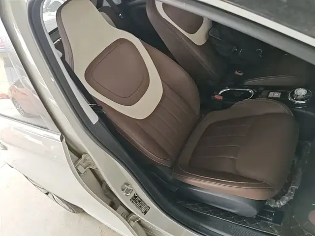 Wuling Bingo — Фото автомобиля 24