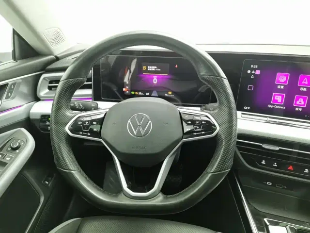 Volkswagen Lamando — Фото автомобиля 11
