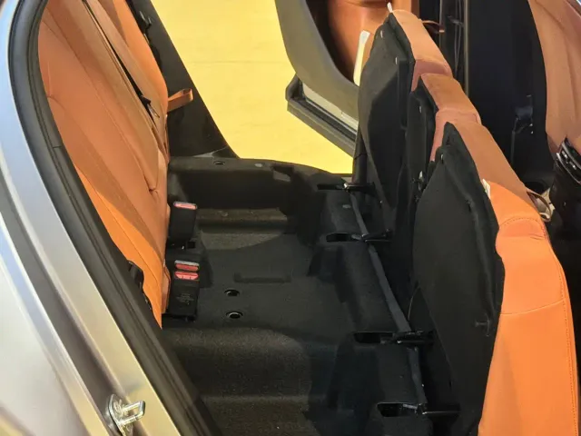 Changan Qiyuan E07 — Фото автомобиля 27