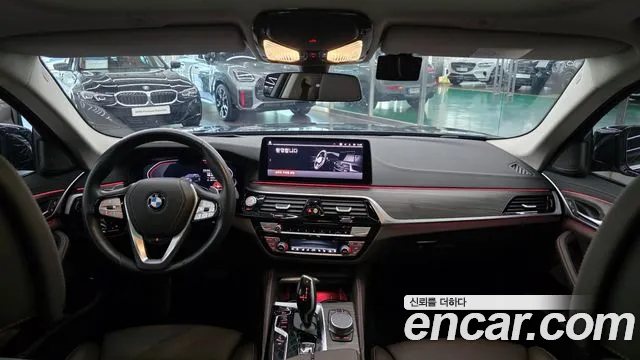 BMW 5 Series G30 — Фото автомобиля 7
