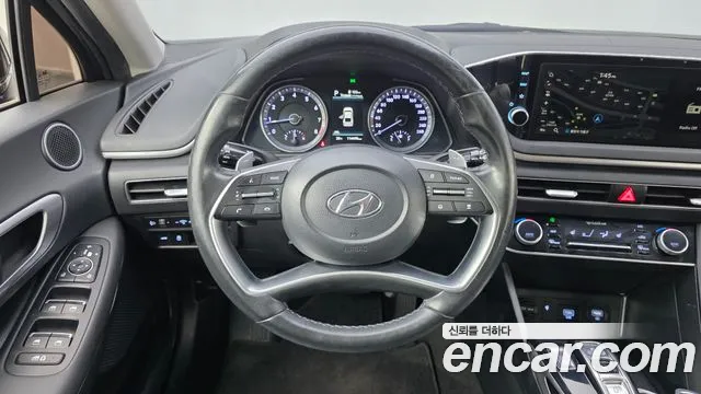 Hyundai Sonata — Фото автомобиля 14