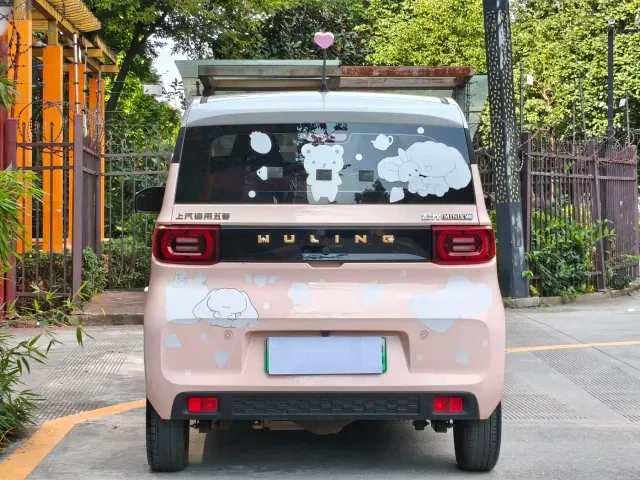 Wuling Hongguang Mini EV — Фото автомобиля 7