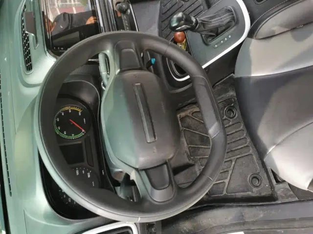 Roewe Clever — Фото автомобиля 6