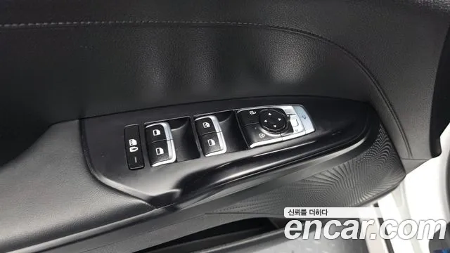 Kia K5 K5 3 поколение 2.0 LPI(Для проката) — Фото автомобиля 30