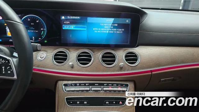 Mercedes-Benz E-Class W213 — Фото автомобиля 23