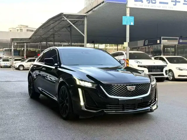 Cadillac CT5 — Фото автомобиля 3