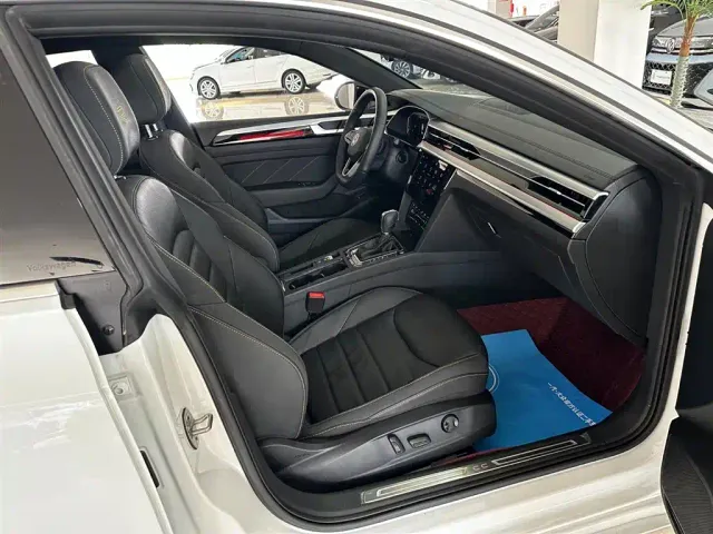 Volkswagen CC — Фото автомобиля 29