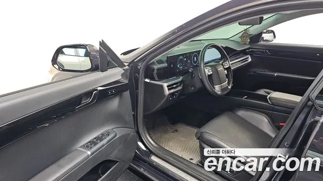 Hyundai Grandeur GN7 — Фото автомобиля 15